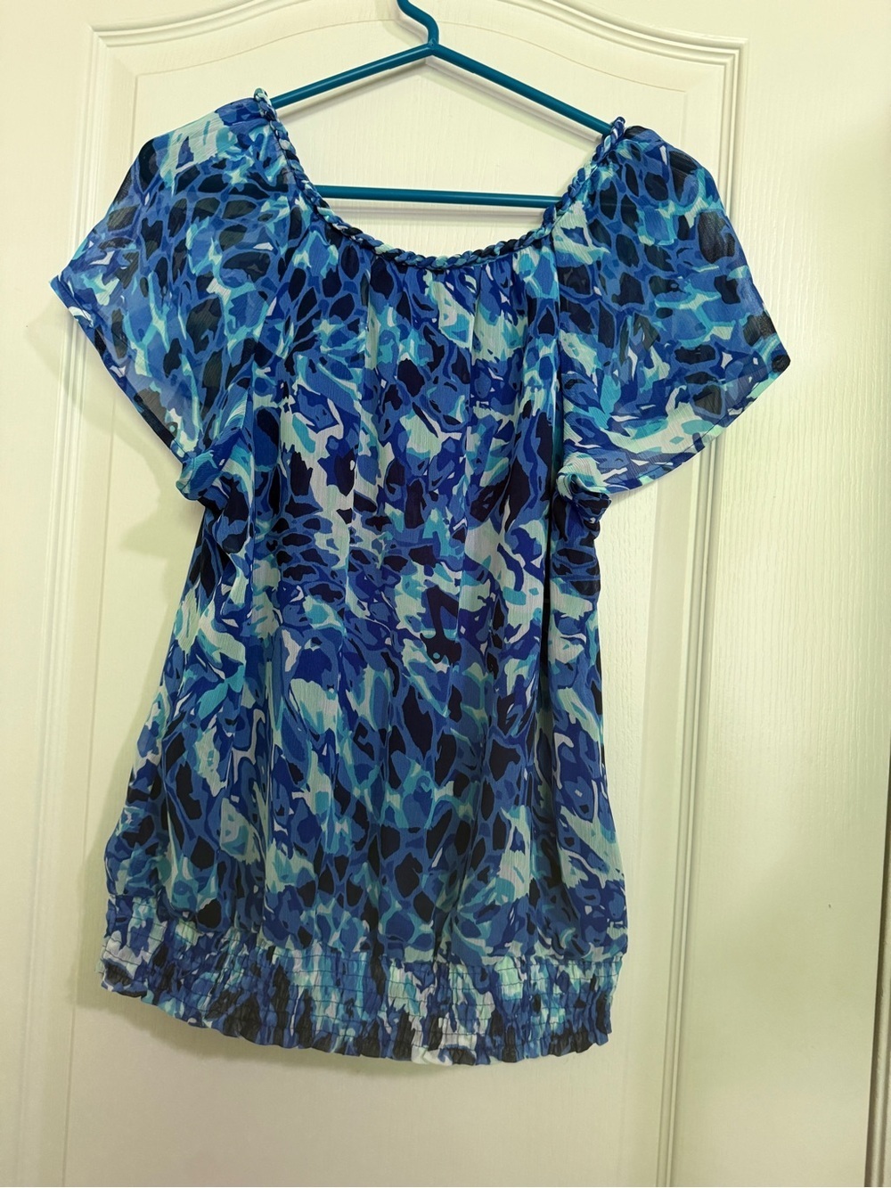 Cato Blue Multi-Pattern Flutter Sleeve Blouse - Picture 2 of 4